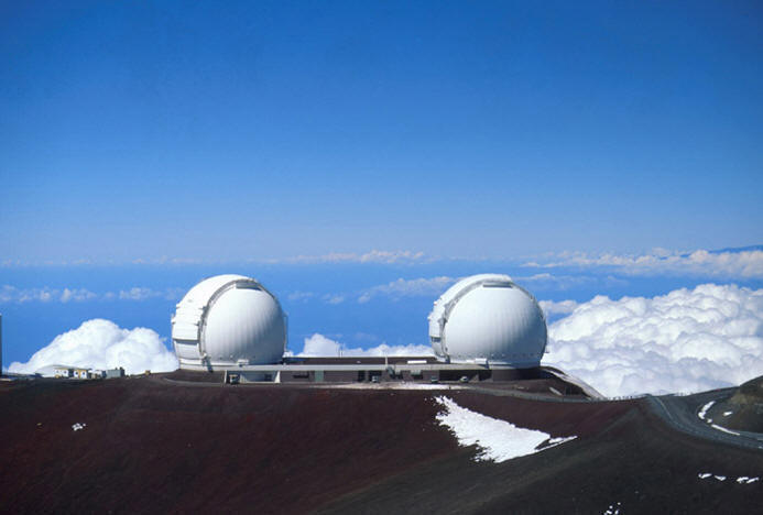 Keck observatory at the Mauna Kea summit, on the Big Island of Hawaii